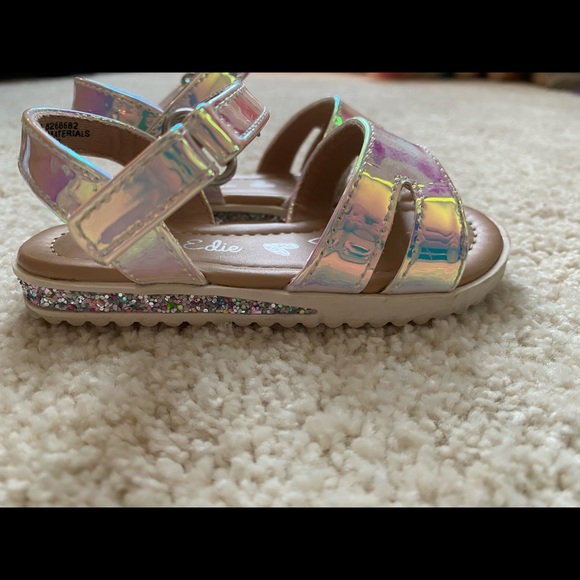 Olive & Edie. Size 6. Toddler sandal. - Picture 2 of 3